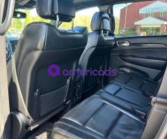 Jeep Grand Cherokee Overland 2017 - Luxury, Performance, and Adventure - 5